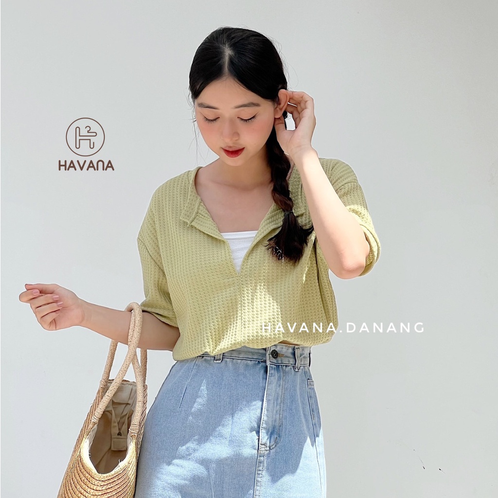 Áo croptop nữ ngắn tay bo cổ v, croptop kèm áo hai dây bên trong