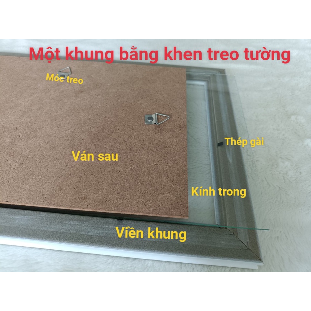 Khung ảnh treo tườngcm.cm. cm mặt kính