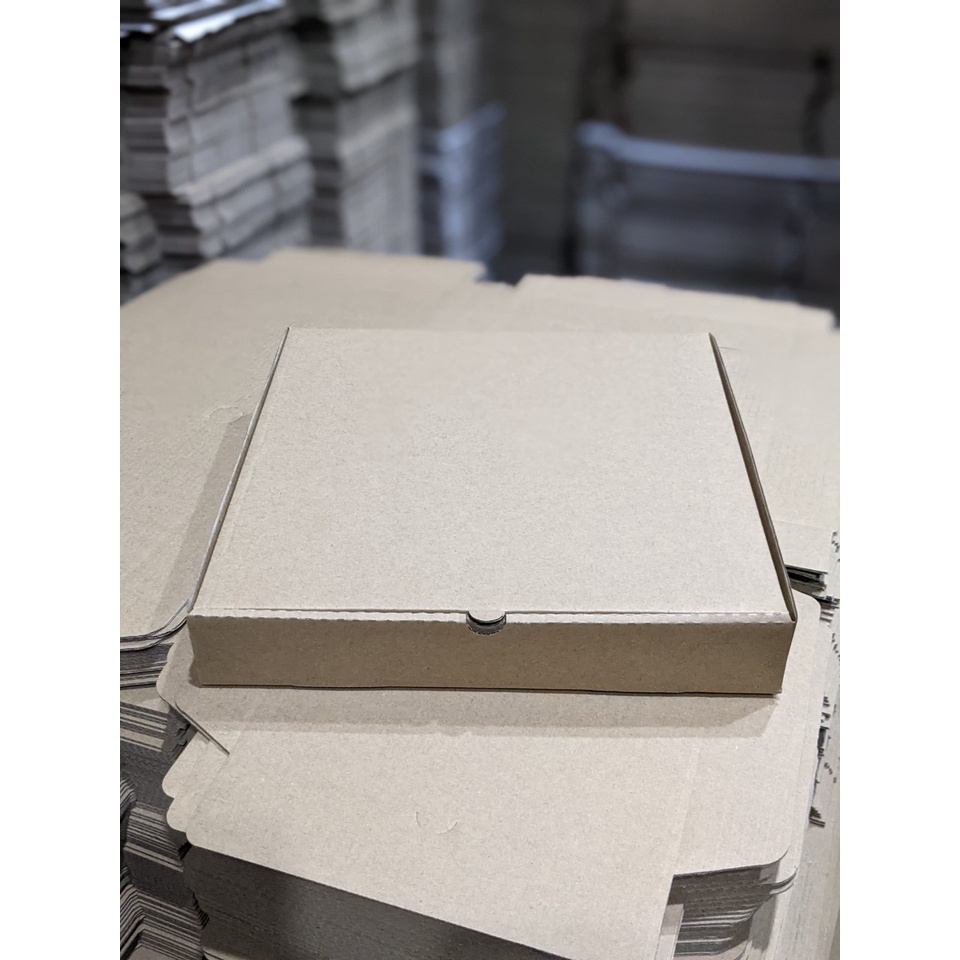 COMBO 50 Hộp carton đựng bánh pizza size 22x22x4cm