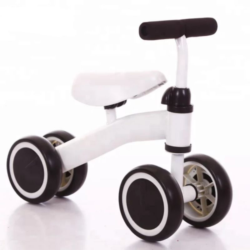 Xe Chòi Chân 4 Bánh Cân Bằng Tự Thăng Bằng Cho Bé Tập Đi Dưới 2 tuổi