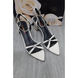 Sandal mũi nhọn sang chảnh thực sự