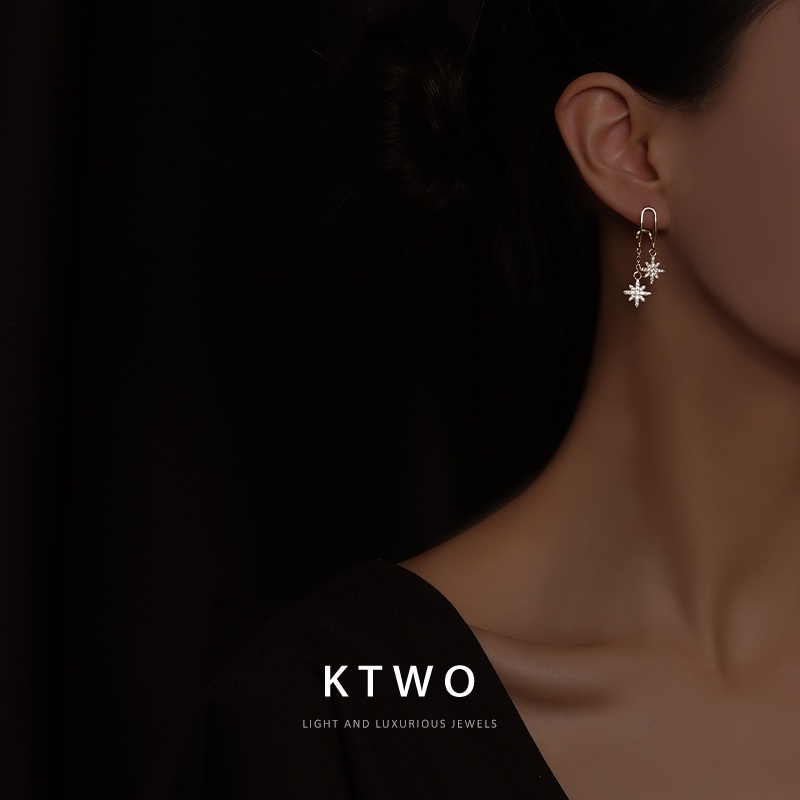 Khuyên Tai Tua Rua Hai Hàng Đính Đá Lấp Lánh Thời Trang Hàn Quốc