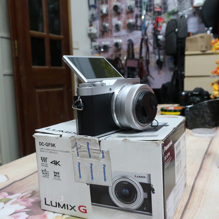 Máy ảnh Lumix GF9  quay phim 4K. Fullbox