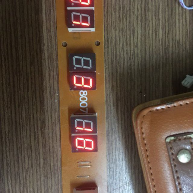 Mach lich can nien 8007