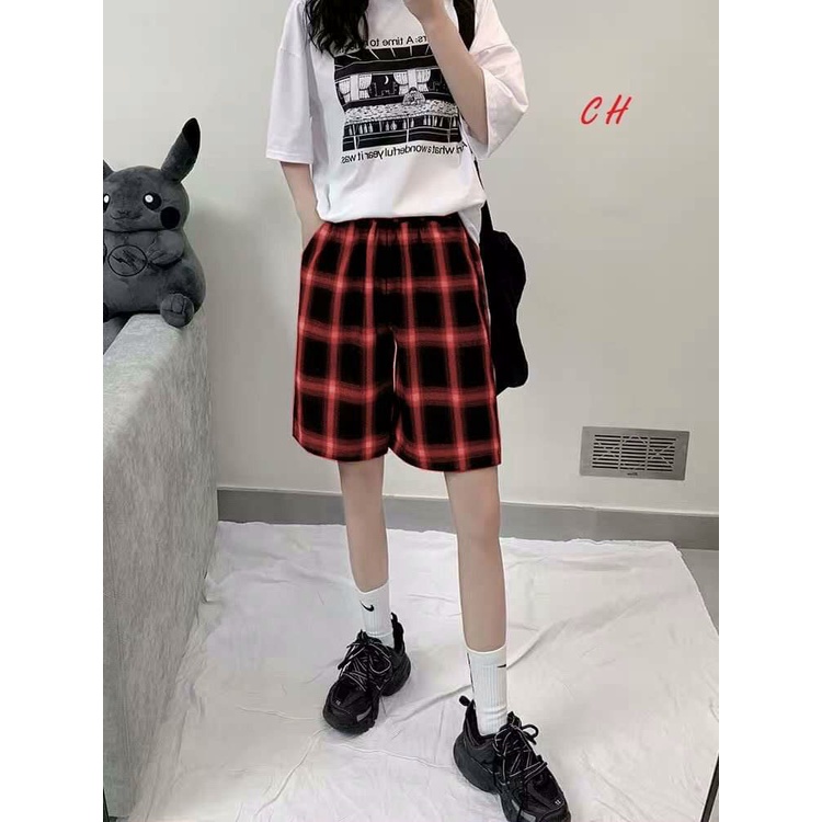 sét áo thun nam nữ in truyện tranh + quần đùi kẻ caro CH04