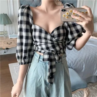 Áo khoét ngực sexy thắt nơ eo hoạ tiết caro