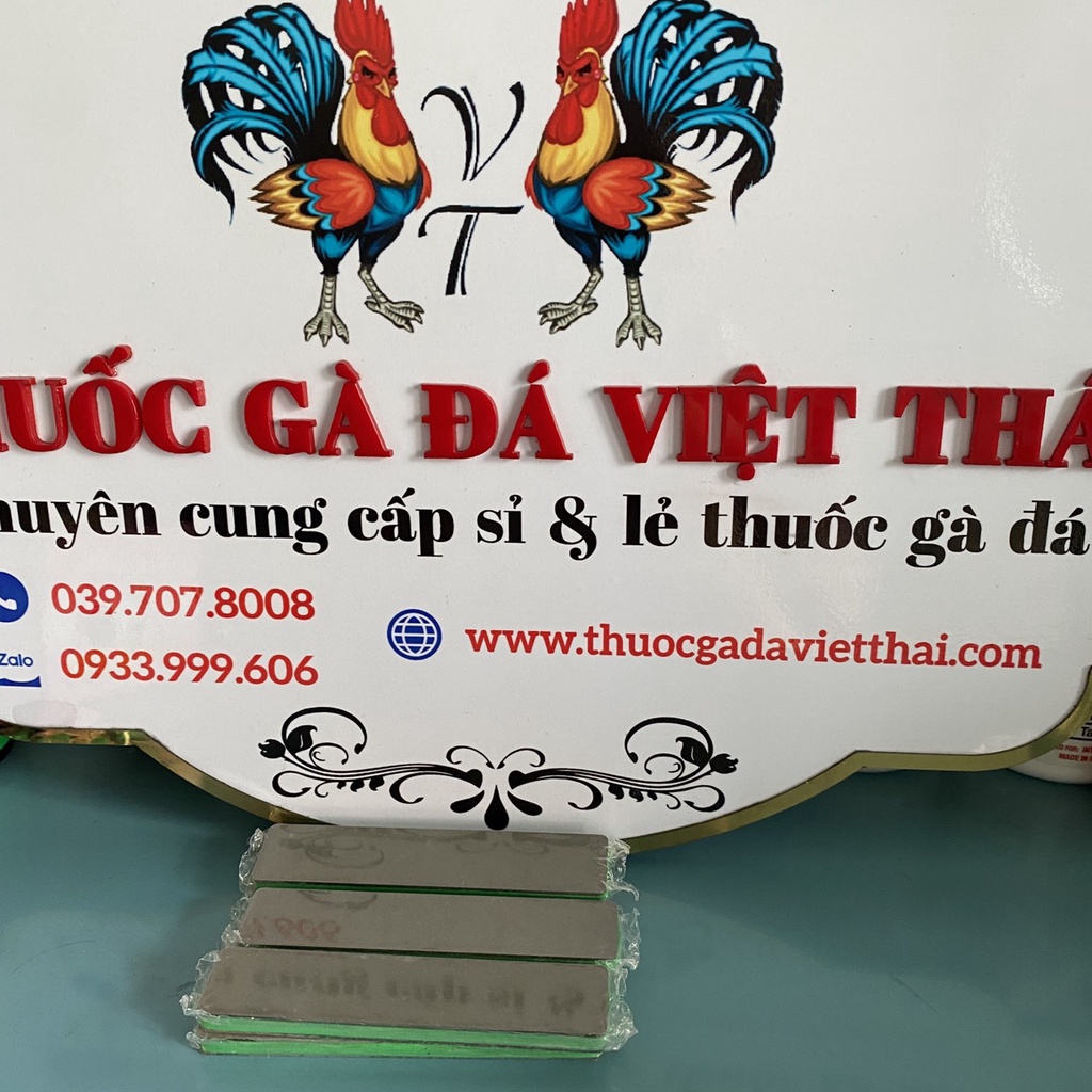 Dụng cụ chăm sóc gà- Đá mài cựa gà