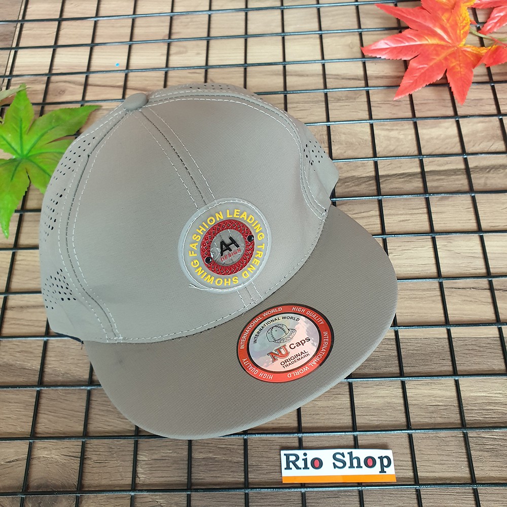 Nón trẻ em thời trang cho bé từ 18-35 kg RN007 (nhiều màu)