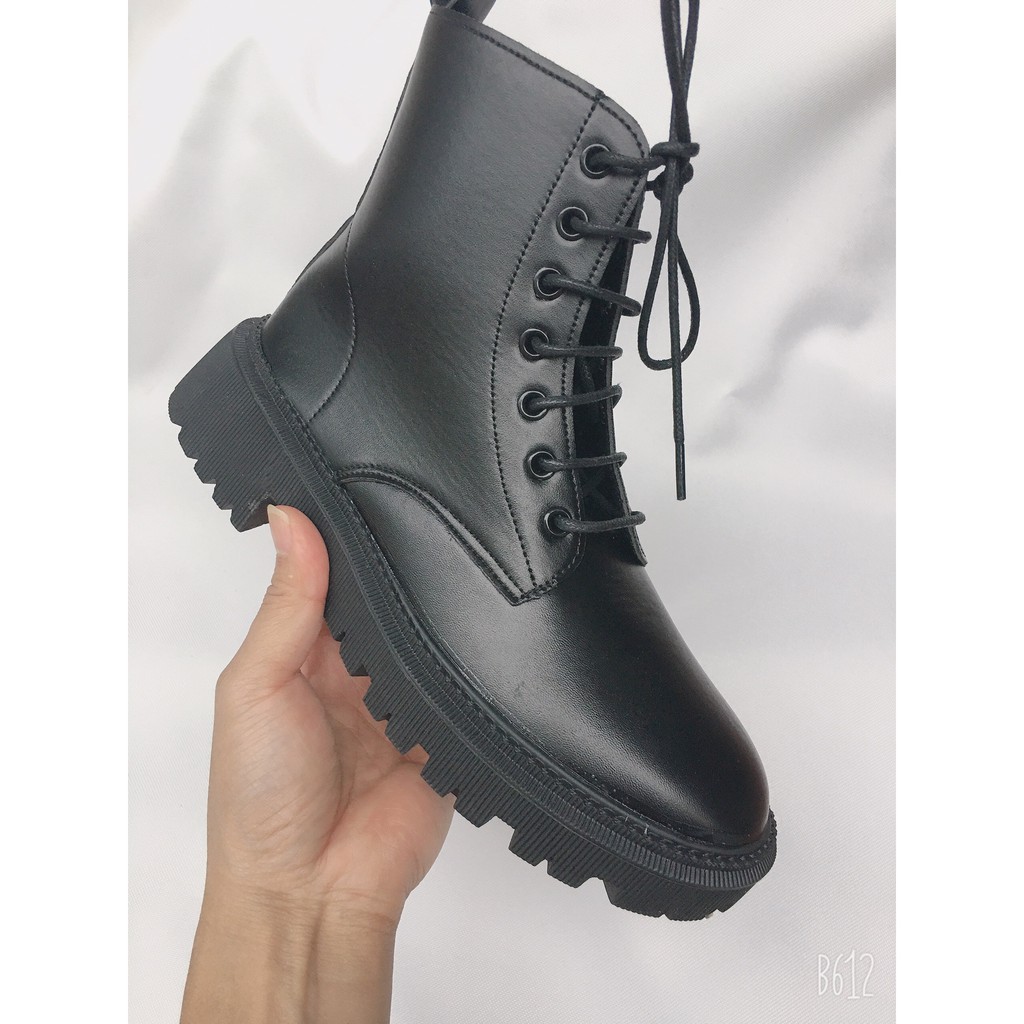 {SẴN HÀNG} Giày boot chiến binh cao cổ buộc dây da PU màu đen đế 5cm TGS115