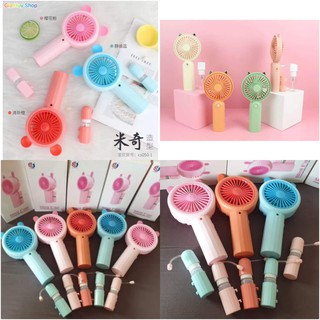 Quạt Tích Điện Cầm Tay Phun Sương Mini