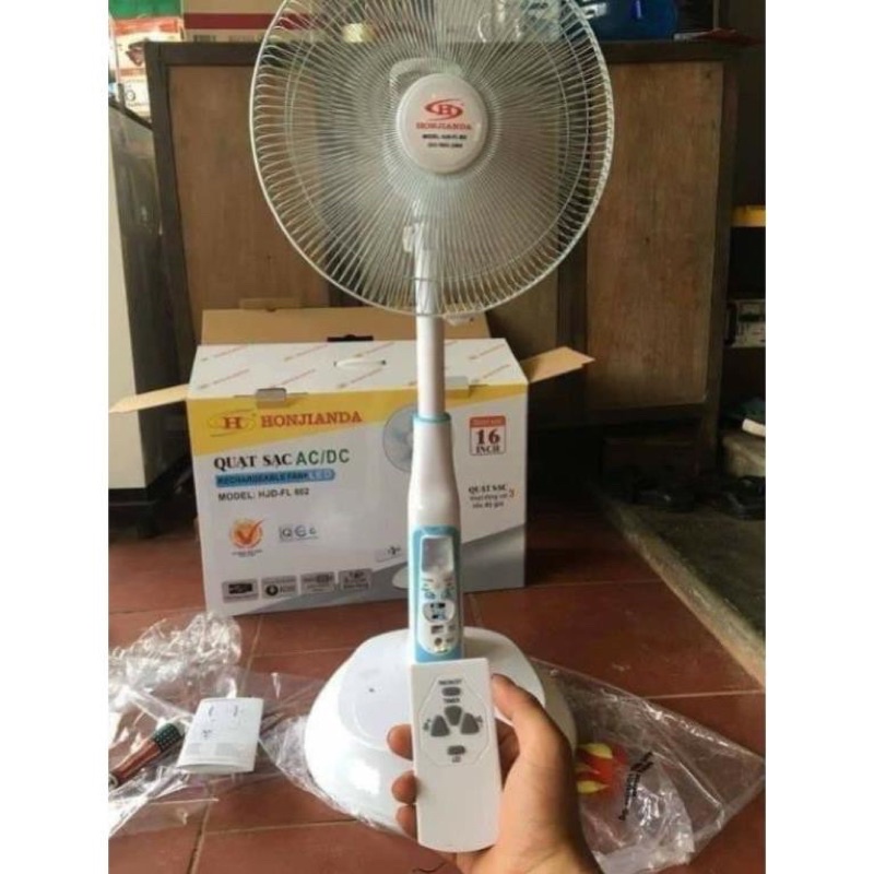 QUẠT SẠC TÍCH ĐIỆN CÂY HONJIANDA 2 BÌNH AC QUY 16 IN, 18 IN