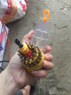 Bộ tô vít cốc 31 chi tiết