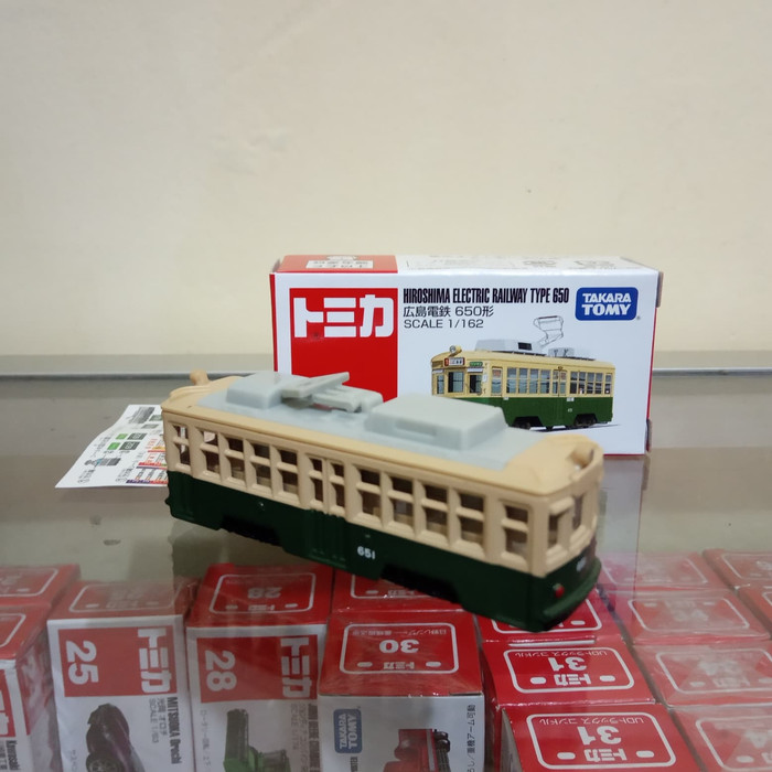 TAKARA TOMY Mô Hình Xe Lửa Tomica No 66 Hiroshima