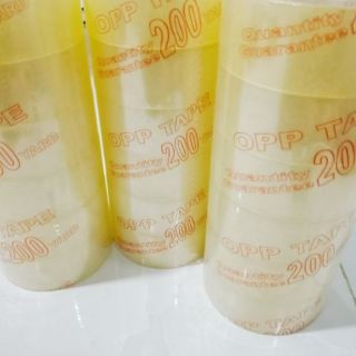 1 cuộn băng keo trong 200 yard