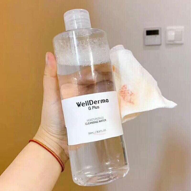 Nước tẩy trang Wellderma G Plus Moisturizings Cleansing Water 500ml - Làm sạch và cung cấp độ ẩm cho da.