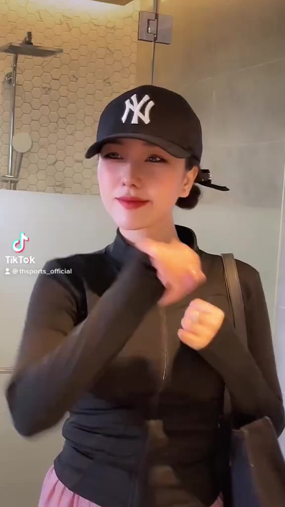 Áo khoác nữ tập gym yoga, Áo khoác tập thể thao gym yoga chống nắng thoáng mát chống tia UV - TH Sports TH009 | BigBuy360 - bigbuy360.vn