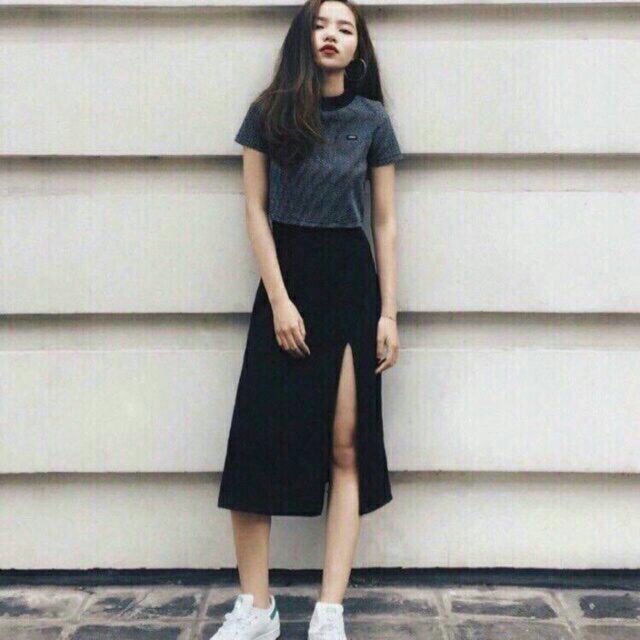 Chân váy midi xẻ tà