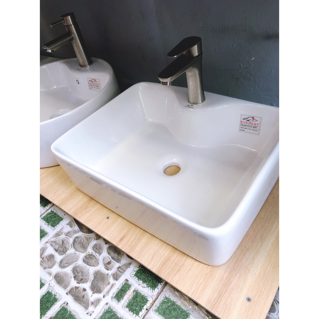 Lavabo sứ  Vuông tráng  men  nano  cao  cấp