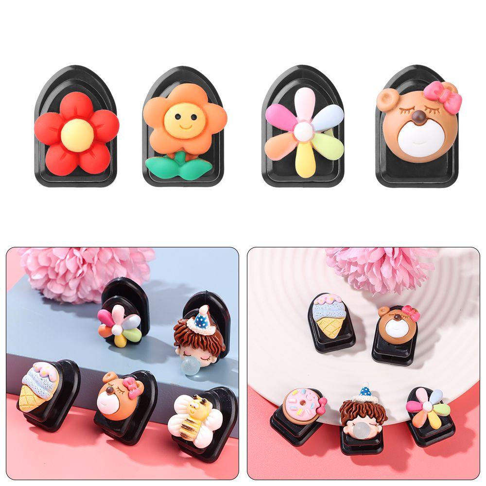 Móc Treo Khăn Mini Bằng Nhựa Tự Dính Không Cần Đục Lỗ Cho Xe Hơi