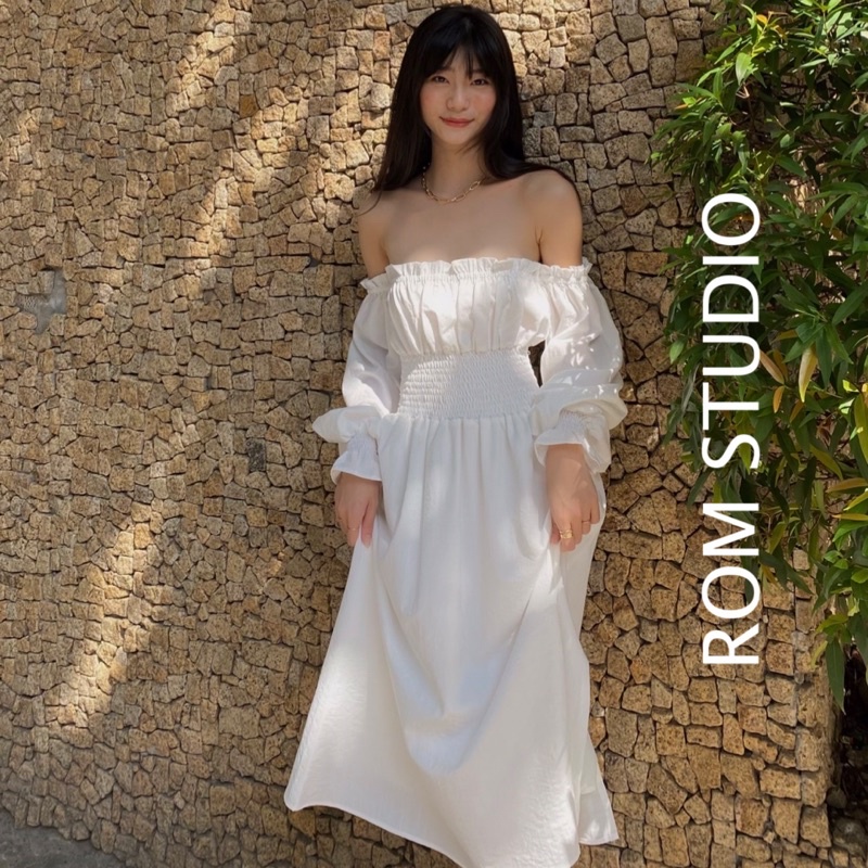 Đầm kiểu bẹt vai palpitate dress