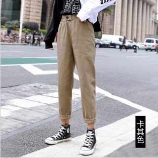 Quần kaki dáng baggy