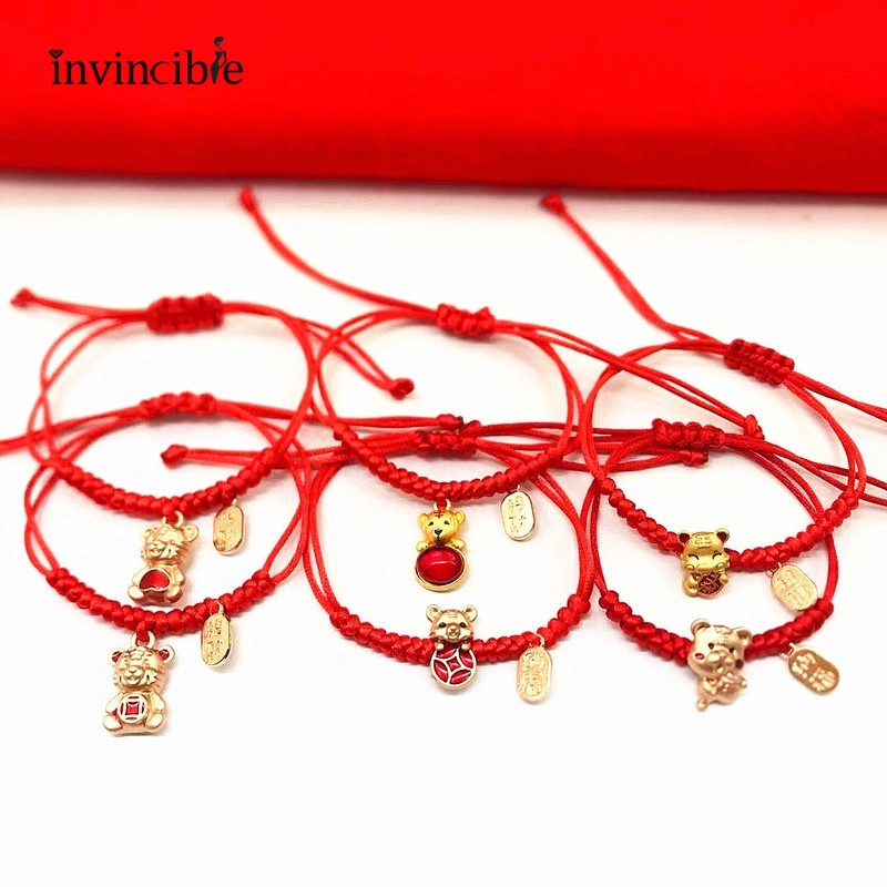 Vòng tay dây bện màu đỏ may mắn mang phong cách năm mới