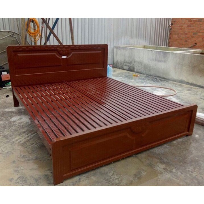 Giường sắt giả gỗ