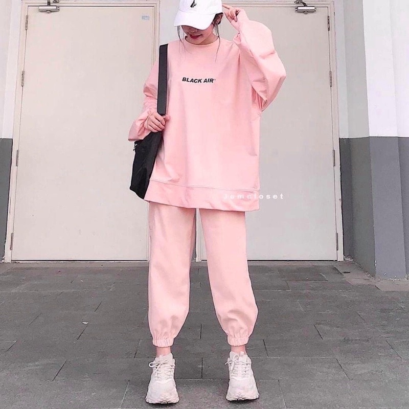 [Mã FAMARAL2 giảm 10K đơn 50K] Áo nỉ cổ tròn Black AI TT