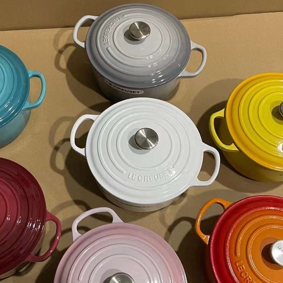 Nồi Gang Màu Xám 24cm Le Creuset Pháp