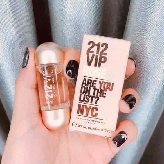 Nước hoa mini 212 VIP Rose Are You ON The List? NYC EDP 5ml