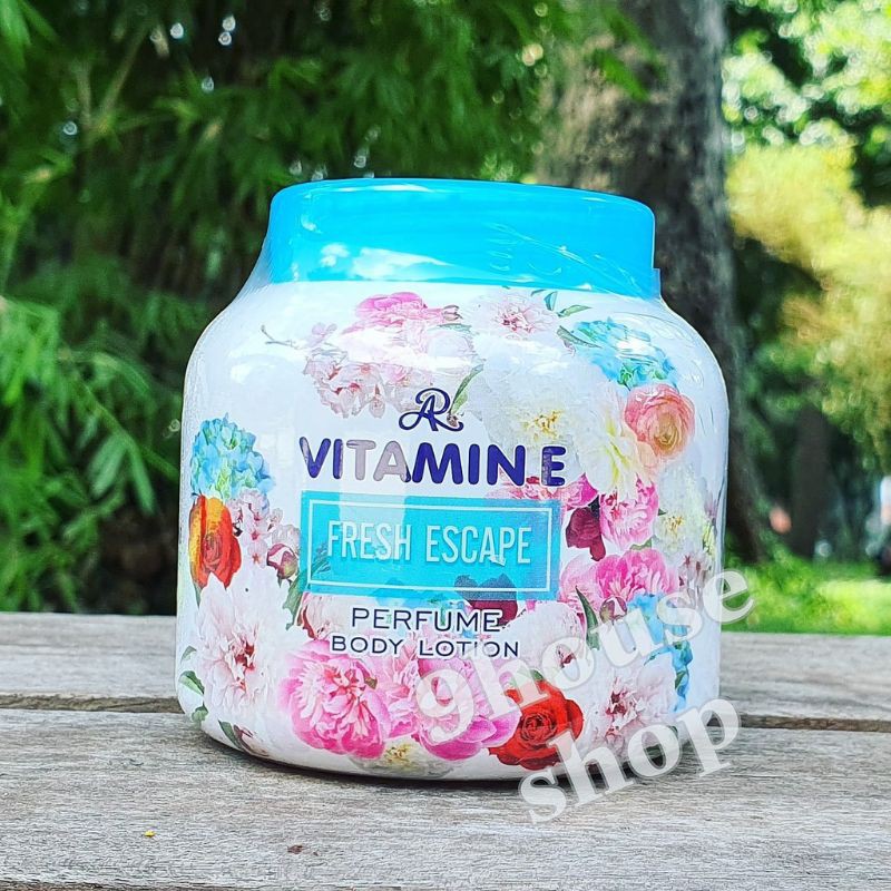 Hủ Dưỡng Thể Hương Nước Hoa AR Vitamin E PERFUME Body Lotion Thái Lan 200gram | BigBuy360 - bigbuy360.vn