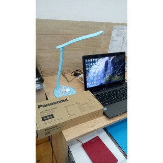 Đèn bàn Panasonic NNP60900(trắng)-NNP60902(xanh)