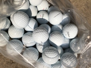 Bóng Titleist pro v1 mới trên 90%