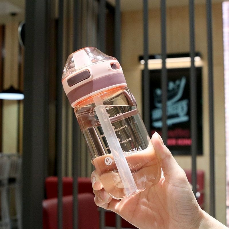 Bình Nước 500ML Kèm Ống Hút Dễ Thương Xinh Xắn Dành Cho Trẻ Em Và Người Lớn