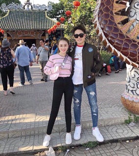 Quần legging cạp cúc