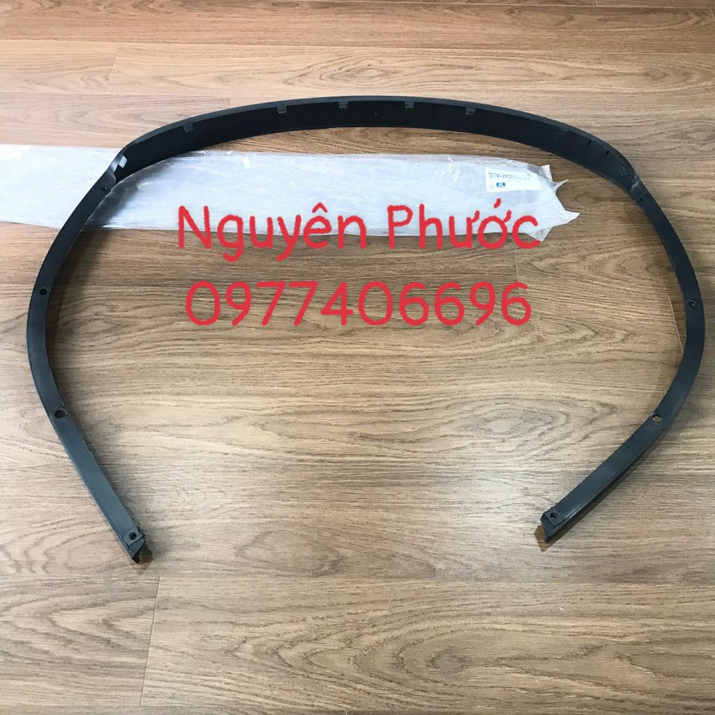 Nẹp viền dưới ba đờ sốc/cản trước HYUNDAI AVANTE 2011 - 2015 / Hàng chính hãng 865902Q000