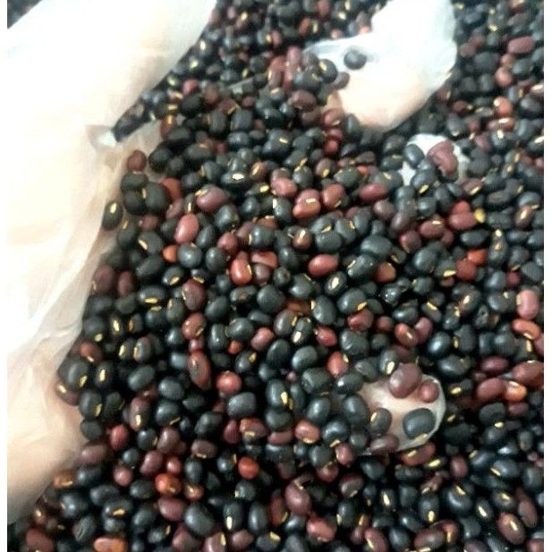 Đỗ đen xanh lòng - đỗ đỏ rang sẵn bằng củi ( đỗ quê xịn )