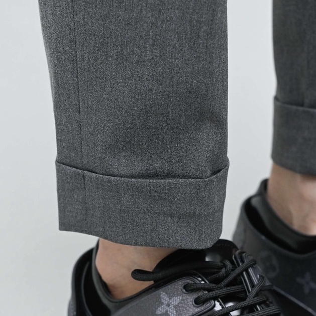 Quần dài nam ống lửng ACID Gray Pleated Trousers màu xám