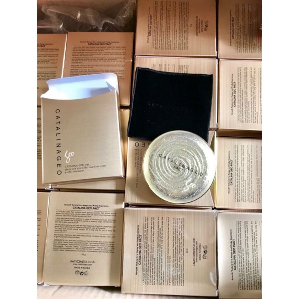 PHẤN PHỦ GEO VÀNG SIÊU MỊN LAMY CATALINA GOLDEN PACT