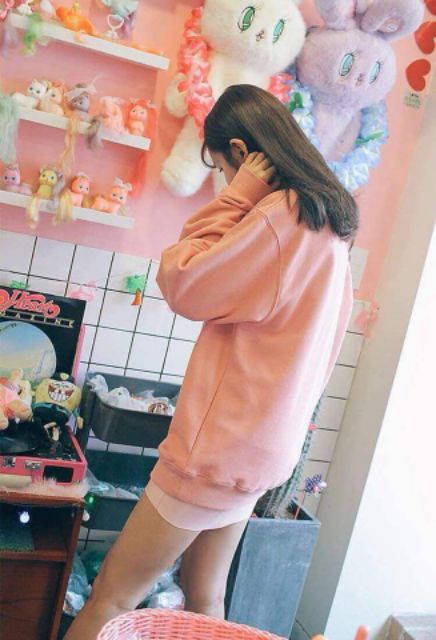 Sweater trơn hồng ruốc tay dài