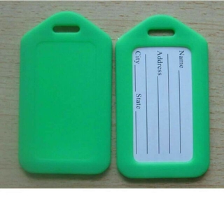 Thẻ tên gắn vali