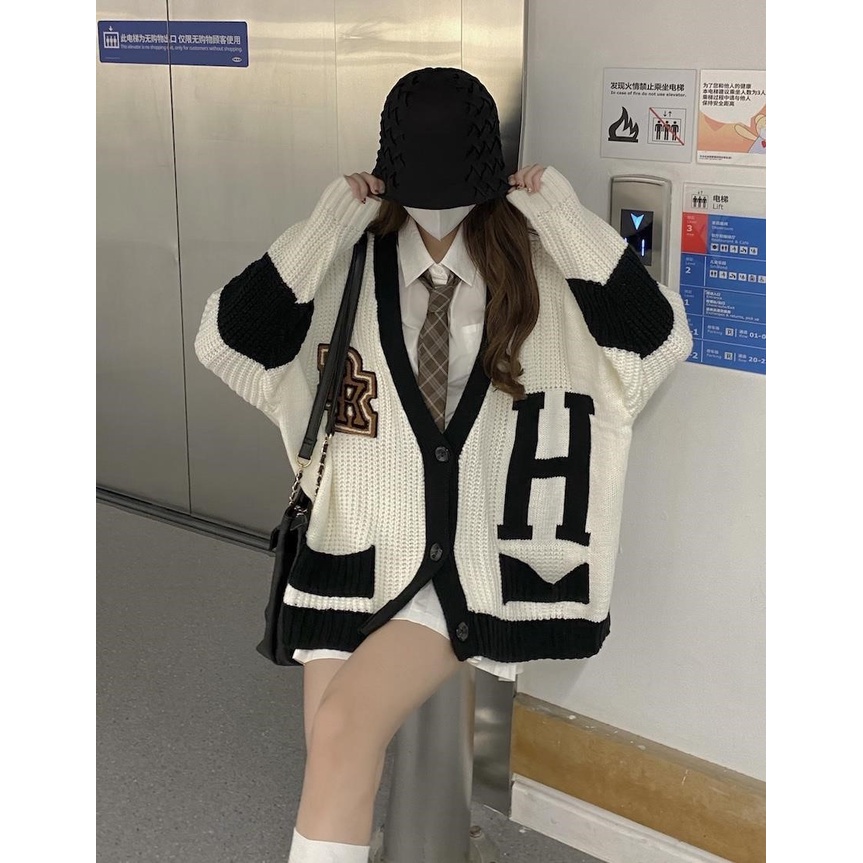 Set áo khoác tay dài chữ V len cardigan H túi form rộng + sơ mi trắng có cà vạt ulzzang ( 2 màu )