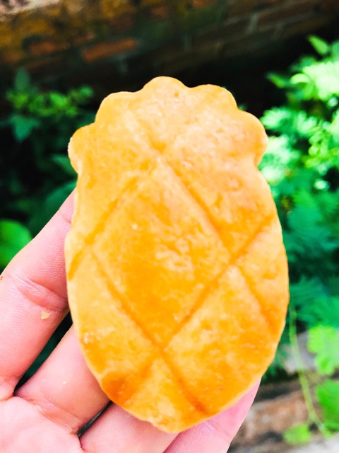 Bánh dứa Đài Loan hộp dứa độc và lạ