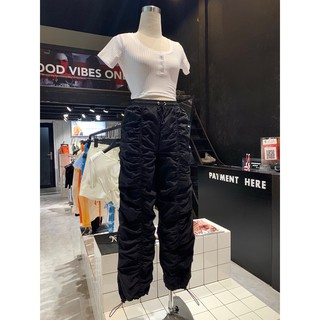 Áo croptop cổ tròn BLMDE