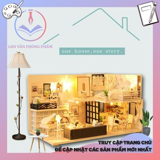 [MS 02] BỘ MÔ HÌNH NHÀ GỖ DIY - KÈM KEO CHUYÊN DỤNG, KÍNH MICA, MÁY PHÁT NHẠC, BỘ ĐÈN, NHÂN VẬT ĐỒ CHƠI SÁNG TẠO