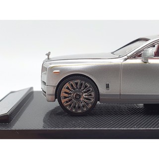 Xe Mô Hình Rolls Royce Phantom VII 1:64 Collector's Model ( Bạc )