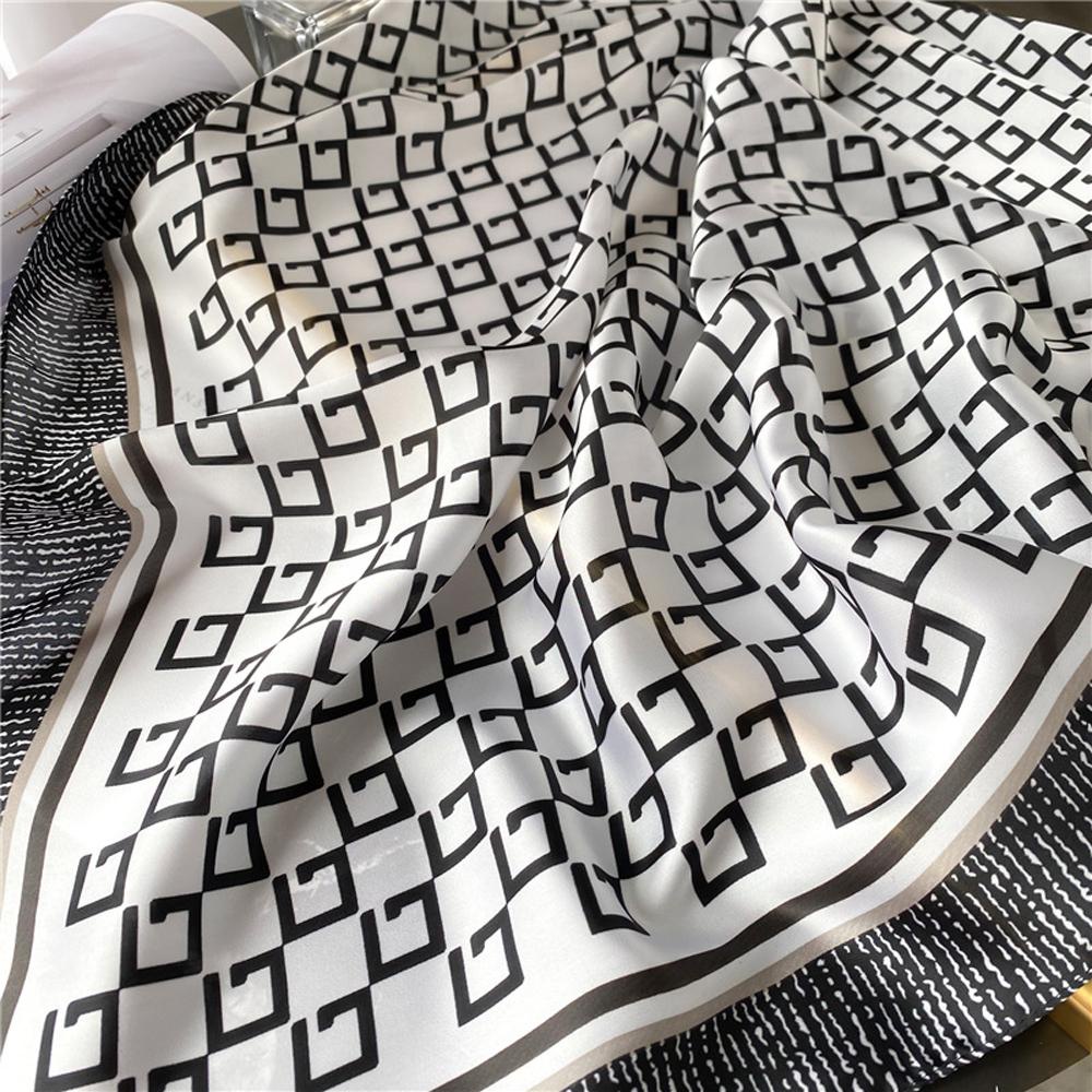 Khăn Choàng Cổ Hình Vuông 70 * 70cm Dành Cho Nữ