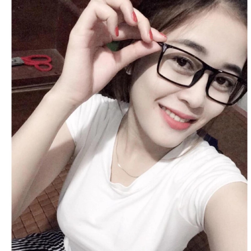 Gọng kính cận C4 J165 49018 mới