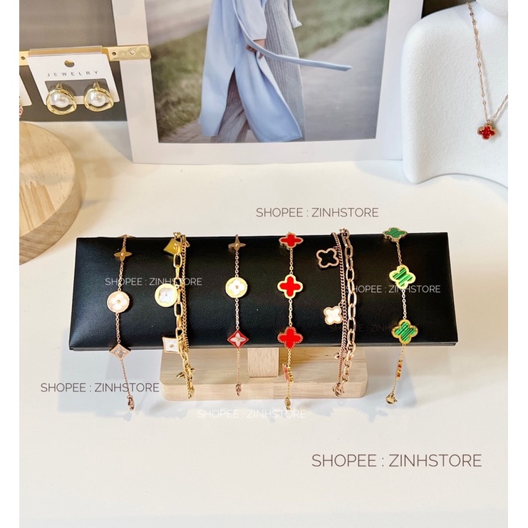 Giá treo lắc, vòng tay sang trọng