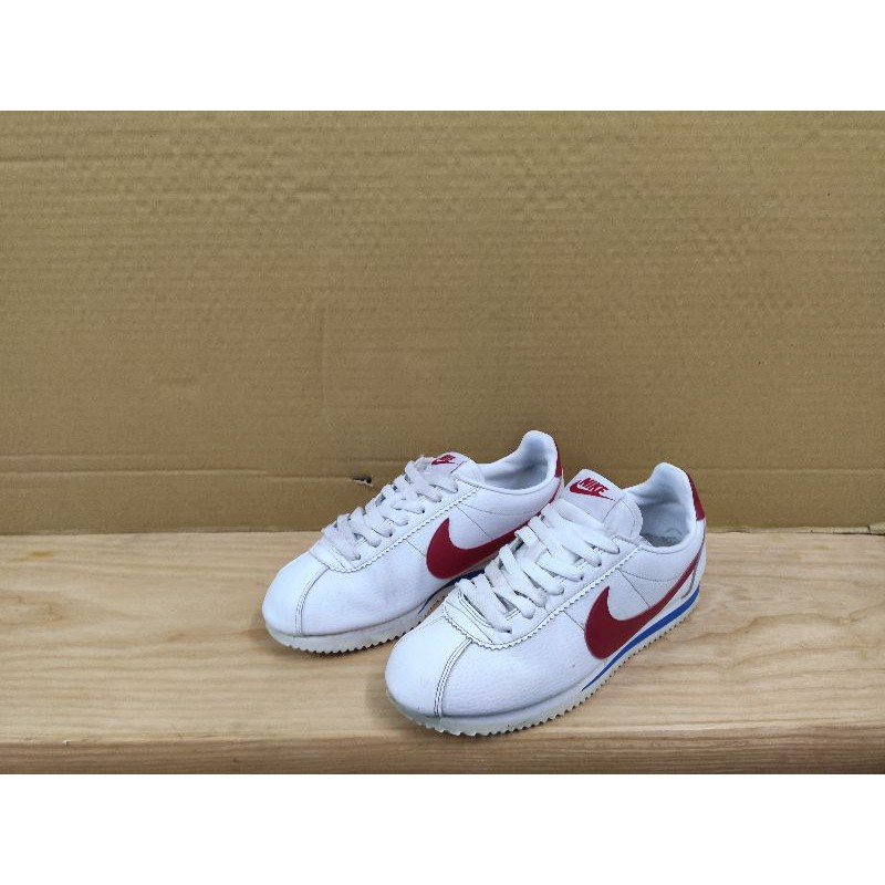 Giày Nike Cortez đỏ trắng cổ thấp size 35.5